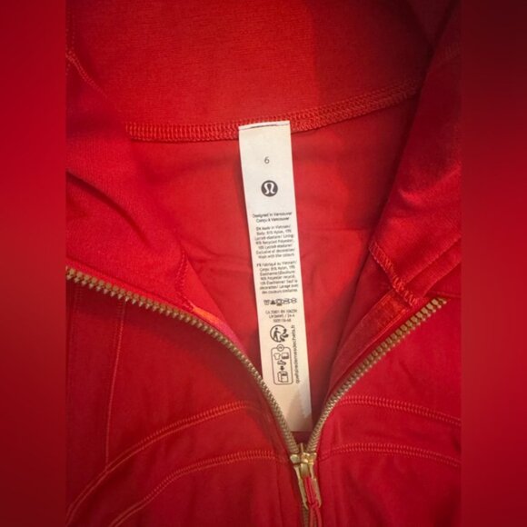 Lululemon Define cropped Jacket, Nulu.Red.Limited edition Lunar New Year. - Picture 5 of 16